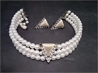 Retro Pearl Necklace & Earrings