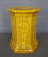 Porcelain Pedestal