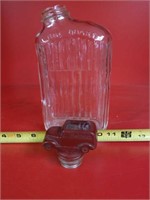 Gordon's glass lid & a water jug