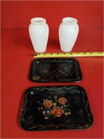2 alabaster urns & 2 small metal trays