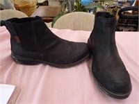 Keen Boots Size 12