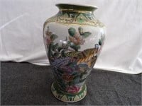 Oriental Vase 11"T