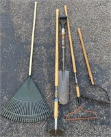 ASSORTED GARDEN TOOLS