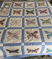 VINTAGE HAND STITCHED BUTTERFLY QUILT