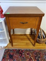 NICE ARCRAFT SEWING MACHINE AND CABINET