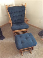 King Size Glider Chair W/Matching Foot Stool