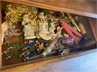 Lot of Candles, Drawer Pulls, Knick Knacks