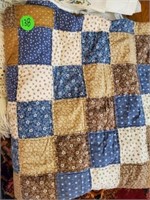 QUILTED BLOCK QUILT
