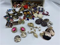 Assorted Vintage Costume Jewelry