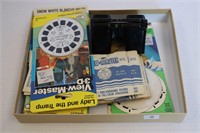 VIEW-MASTER WITH REELS