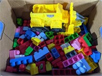 Box of Duplo Lego with Triceratops 12" vehicle