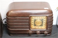 CROSLEY SHORT WAVE RADIO 11"X6"X7"