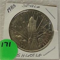 1988 MARSHALL ISLANDS SPACE SHUTTLE $5 COIN