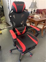 Respawn Computer Chair w/ Leg rest