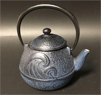 Joyce Chen Japan Cast Iron Tea Pot