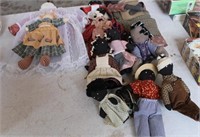 LARGE LOT OF MAMMY DOLLS AND OTHER DECORATIVE DOLS