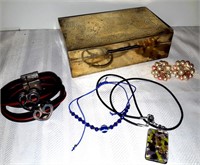 Small Metal Jewelry Box&Jewelry