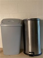 2- 13 gallon trash cans