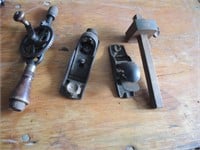SMALL OLDER TOOLS