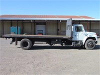 1984 International S1900 Truck (read description)