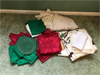 Lot of Holiday Linens, Napkins, etc...