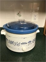 Rival Crock Pot with Lid