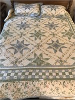 Quilted Comforter with Matching Pillows