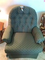 SWIVEL ROCKER VERY CLEAN