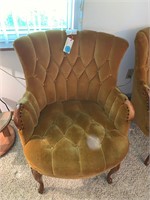 ANTIQUE BARREL BACK CHAIR