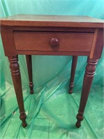 NICE ANTIQUE SINGLE DRAWER SIDE STAND