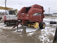 New Holland BR780 Round Baler