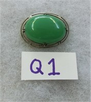 Q1- sterling & Chrysoprase brooch 1 1/2"x1 1/4"