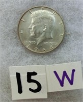 15W- 1964 silver Kennedy half dollar