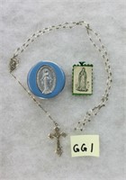 GG1- sterling & crystal Rosary w/pocket case