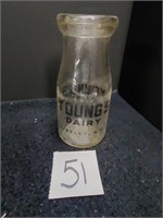 Youngs Dairy Glass Pint bottle..Lindley, NY