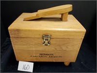 Wood shoe shine box