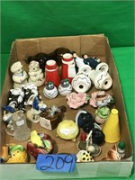 Vintage Salt & Pepper shakers & Misc Figurines