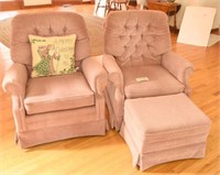 Lot #4142 - Pair of La-Z- Boy pink upholstered