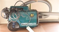 Lot #4204 - Eureka Mighty Mite vacuum cleaner