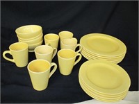 Yellow Home Outfitters Dish Set