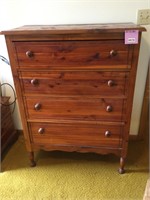 Lovely Chest of Drawers