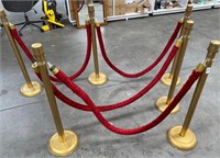 42 - CROWN CONTROL STANCHIONS & ROPES