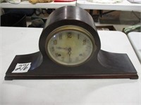 New Haven Mantle clock