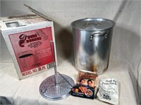 King Kooker- turkey fryer pot