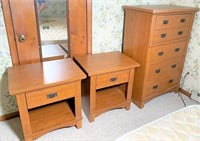 nice chest of drawers w/ matched night stands