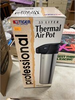Thermal air pot