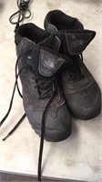 North Face boots size 11