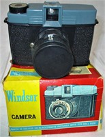 Vintage Windsor 620 Film Camera with Box