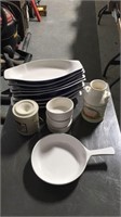 Lot of ceramic kitchen items