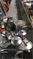 Lot of pots & pans